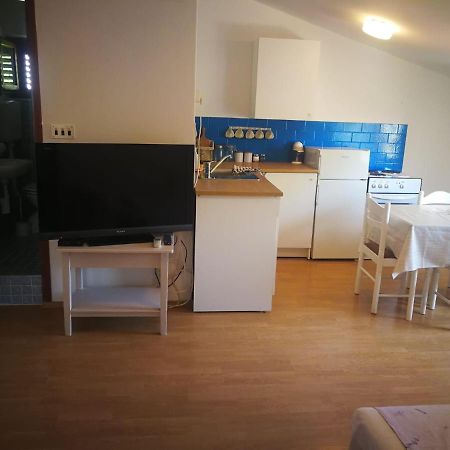 Apartmani Nea Biograd Na Moru Bagian luar foto