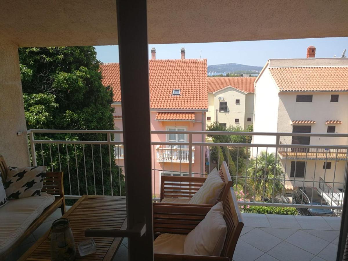 Apartmani Nea Biograd Na Moru Bagian luar foto